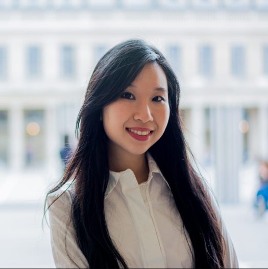 Véronique DUONG - Experte SEO international, Auteure, Professeure et Entrepreneure